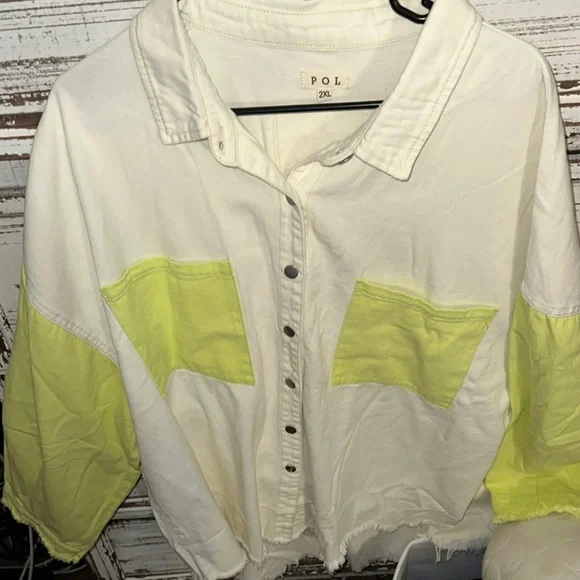 POL NWOT Cream and Yellow Button-Up Shirt size two xl so cute 🥰 - Picture 7 of 7